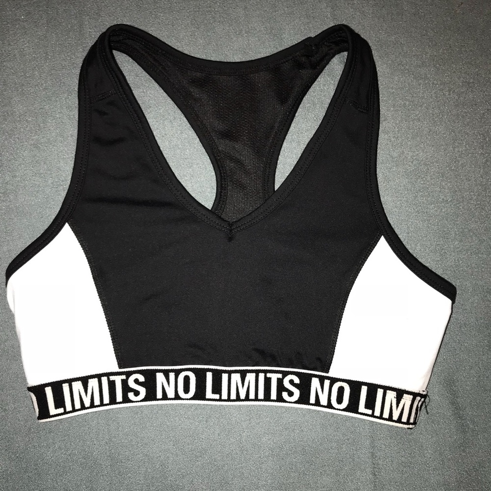 Sports bra